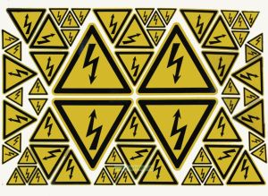 Плакат Осторожно! Электрическое напряжение  (64 знака на 1-м листе)